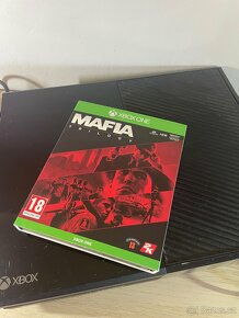 Xbox one + mafia trology + 2 ovladače - 6