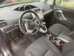 Toyota Verso 2.0D4D -93 kw 2012 -náhradní díly - 6