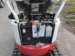 Minibagr Takeuchi TB210 - 6