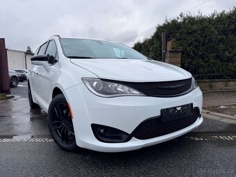 Chrysler Pacifica 3,6 RU SUNROOF NAVI LIMITED S 2019 - 6