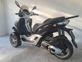 Piaggio MP3 300 Yourban - 6