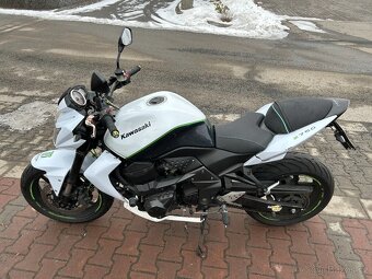 Kawasaki Z 750 2010 - 6