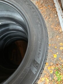 Pneu zimní Michelin 275/45/20 4ks 2023 jako nove - 6