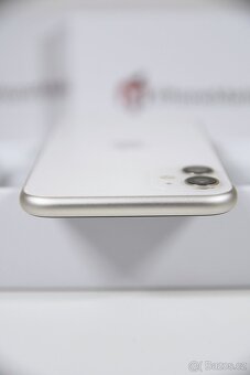 Apple iPhone 11, 128GB, White - záruka 12 měsíců - 6