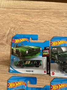 Hotwheels - 6