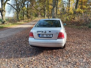 Volkswagen Bora 1.9 TDi - 6