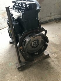 Prodam motor Zetor 6901 - 6