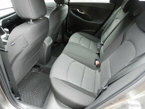 Hyundai i30 kombi 1.5i 81 kW SMART PLUS NAV r.v. 2023 DPH - 6