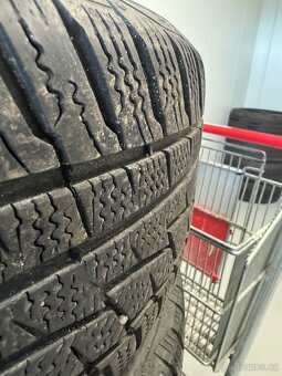 Sada Zimnich Kol 225/55 R17 7Jx17 ET40 5x114,3 - 6