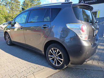 Toyota Verso 2.0D4d r.v 2013-koupeno nové v ČR - 6