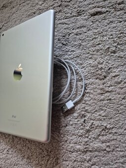 Apple iPad 6. generace 32gb - 6