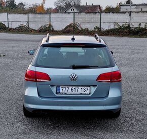 VW Passat B7 2,0 TDi 103 kW 11/2012 2x klíč 2x kola serviska - 6