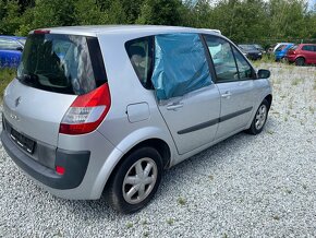 Renault Mégane Scenic 1,6i 16v - 6