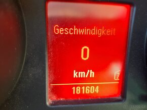 Opel insignia 2.0 diesel rok 2010 - 6