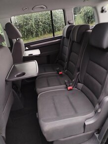 Volkswagen Touran 2.0TDI 103kW, 6kvalt, 7míst, 2011 - 6