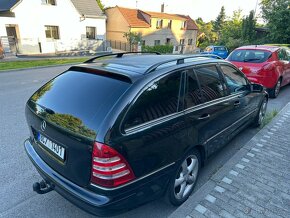 Mercedes-Benz C220 W203 CDI 2.2 2004 110kW - 6