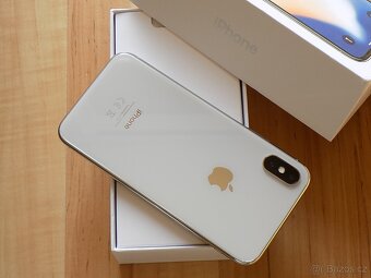 Apple iPhone X 64GB Silver, ZÁRUKA, Baterie 100% - 6