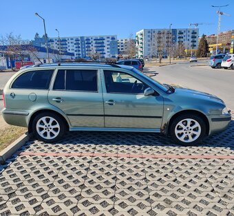 Škoda Octavia combi 1,8T 110kW 4x4 - 6