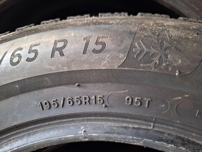 Prodám zimní pneu 195/65/15 Michelin - 6