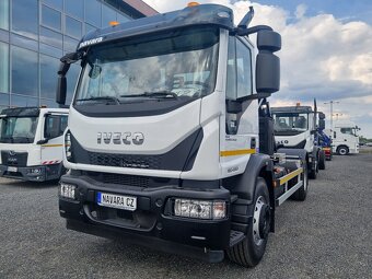 IVECO 180E28 NOSIČ KONTEJNERU 10T - 6