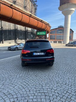 Audi Q7 - 6