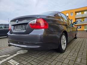 Bmw 318i e90 limuzína - 6