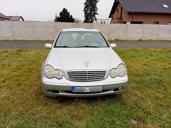 Mercedes Benz c220 cdi 105 kW, manuál 6 rychlostní - 6