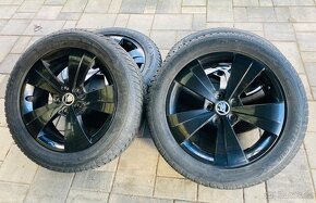 Originální zimní alu sada 215/55 R17, Škoda Superb, 5x112 - 6