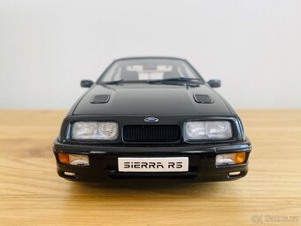 Ford Sierra RS Cosworth 1:18 AUTOart Millennium - 6