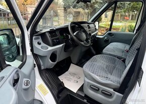 Ford Transit 2,2 TDCi 9 míst Maxi ,1 Majit nafta - 6