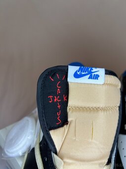 Fragment Design x Travis Scott x Air Jordan 1 Retro - 6