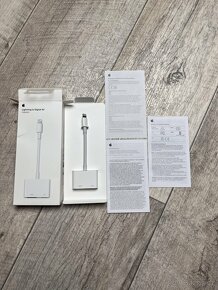 Apple lightning to digital AV - 6