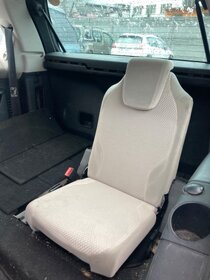 Citroen C4 Picasso - díly z vozu - 6