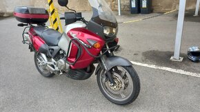 Prodám Honda varadero Xl 1000 rok 2000 - 6