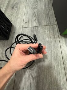 Xbox Series X 1T + ovladač. - 6