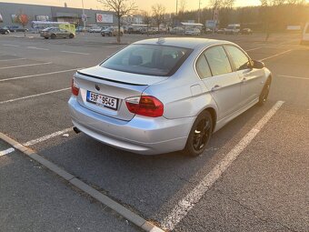 BMW 325i e90 manuál (160kw) - 6