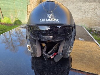 Helma SHARK - 6