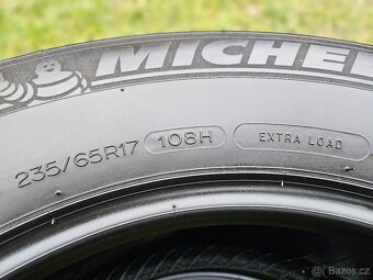 4x Zimní pneu Michelin + Kumho - 235/65 R17 XL - 75% - 6