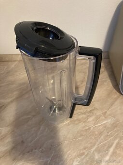 Kuchyňský robot Bosch MUM 57860 - 6