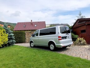 VW Caravelle T5 Comfortline, barva Silber Multivan - 6