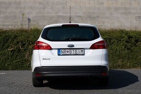 Ford Focus Kombi 1.6 Duratec Ti-VCT Business X - 6