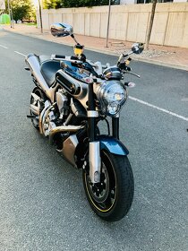 YAMAHA MT-01, stav NOVÉHO STROJE 1000KM AKRAPOVIČE - 6