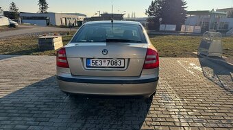 Škoda Octavia 2.0 FSI 110 KW - 6