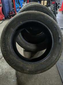 Pneu 215/60/r16c - 6