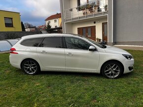 Peugeot 308 SW Allure 1.2i 96Kw naj 120Tkm - 6