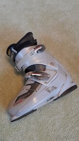 Nordica 8tech vel.42,5 - 6