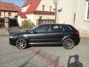 Audi A3 2.0TDI 103kW 2010 169349km SPORTBACK 1.MAJITEL - 6