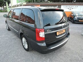 Lancia Grand Voyager 2,8 CRD Aut. StownGo NAVI Kůže 2013 - 6