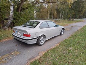 Bmw E36 coupe - 6