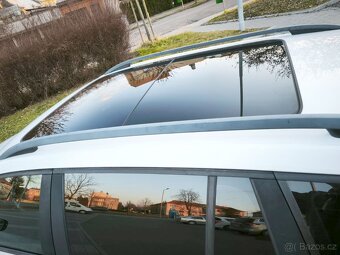 Škoda Octavia III 2.0 TDI, 110kW, DSG, panorama, rv. 2013 - 6